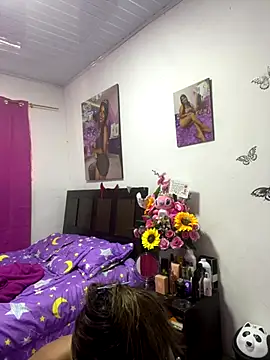 Snapshot of perlita05 chatting on 09-23-25, 10:02 perlita05 online show from 09-23-25, 10:02