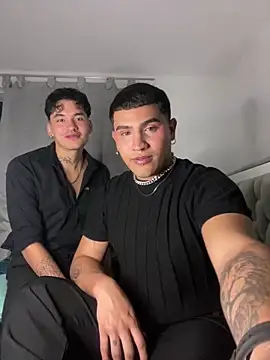 Snapshot of MatheoVelez chatting on 01-01-25, 07:52 MatheoVelez online show from 01-01-25, 07:52