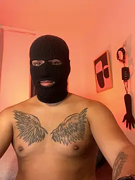 Snapshot of MatheoVelez chatting on 02-12-25, 04:54 MatheoVelez online show from 02-12-25, 04:54