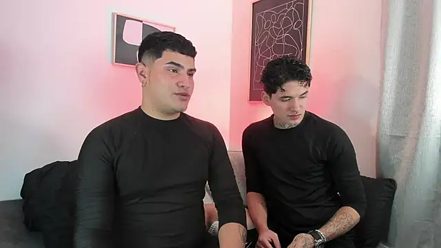 Snapshot of MatheoVelez chatting on 02-15-25, 03:52 MatheoVelez online show from 02-15-25, 03:52