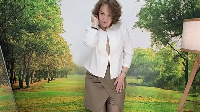 Ava Gardner  online show from 03-07-25, 06:35