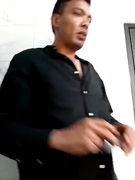 TUMORENO1 online show from 10-04-25, 05:44