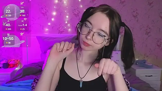 Nora Failure online show from 01-30-25, 07:18