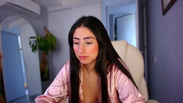 auroracaruso11 online show from 10-06-25, 08:50