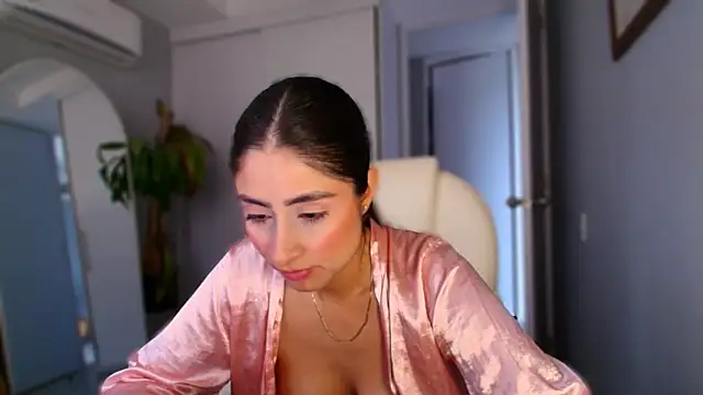 auroracaruso11 online show from 10-09-25, 09:46