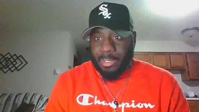 Snapshot of Stayinalive1992 chatting on 03-16-25, 03:14 Stayinalive1992 online show from 03-16-25, 03:14