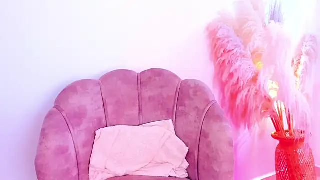 amelie murphy  online show from 01-12-25, 04:29