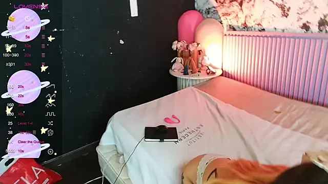 Hayley A02 online show from 01-12-25, 07:53