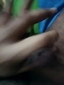 Snapshot of sanju599 chatting on 10-09-25, 05:11 sanju599 online show from 10-09-25, 05:11