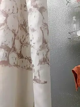 QcMisterv13 online show from 10-11-25, 01:05