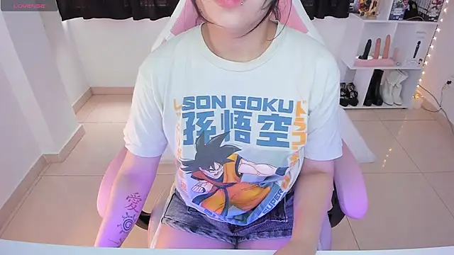 misshoneyxxx online show from 02-27-25, 02:00