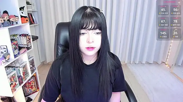 misshoneyxxx online show from 09-09-25, 04:23