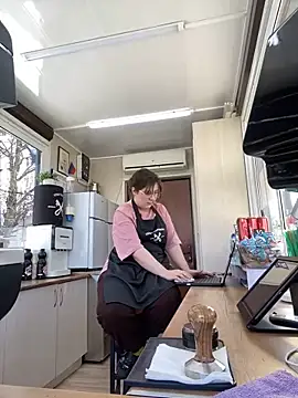 cinnabon  online show from 01-29-25, 08:18