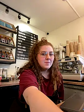 cinnabon  online show from 09-25-25, 01:59