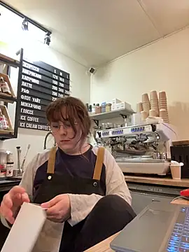 cinnabon  online show from 11-20-25, 12:38