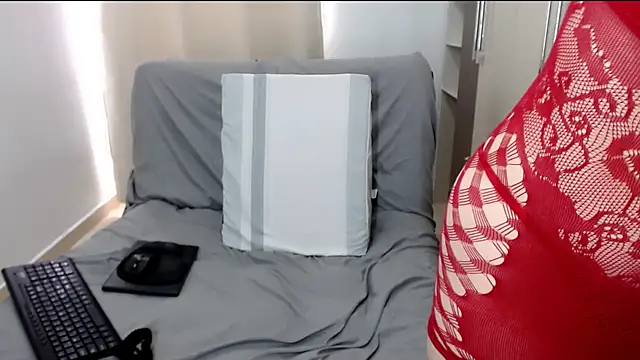 Laura-pervert online show from 02-06-25, 09:06