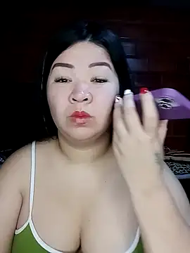 Snapshot of Chantal_lopez chatting on 12-16-25, 03:39 Chantal lopez online show from 12-16-25, 03:39