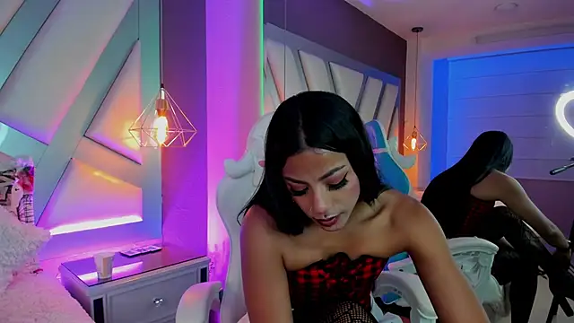 Amber villalobos  online show from 03-01-25, 04:37