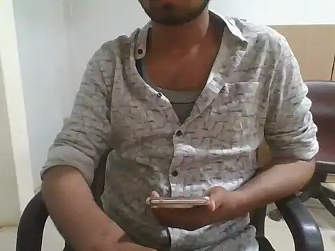 Ishan003 online show from 01-22-25, 04:44