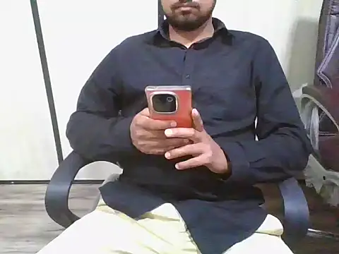 Ishan003 online show from 02-11-25, 09:53