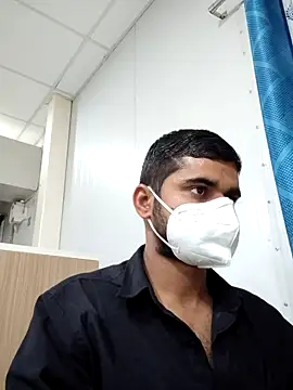 Ishan003 online show from 02-13-25, 01:48