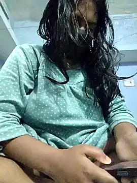 Priya Strip online show from 01-20-25, 06:53