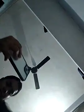 Priya Strip online show from 02-20-25, 04:50