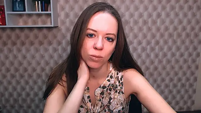 Snapshot of GloriaSi_ chatting on 03-11-25, 07:26 GloriaSi  online show from 03-11-25, 07:26