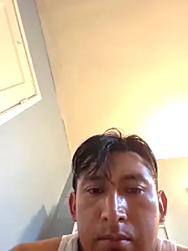 Snapshot of Jovende28 chatting on 10-28-25, 12:03 Jovende28 online show from 10-28-25, 12:03