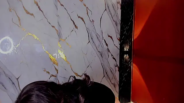 Vennus gir online show from 12-16-25, 09:20