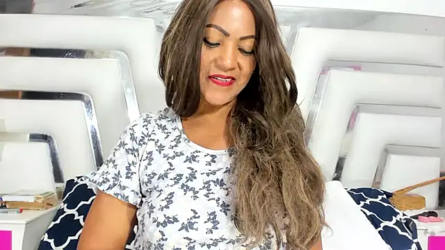 SaraaJhons online show from 03-10-25, 07:07