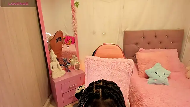 bruneettklaryss online show from 02-23-25, 08:39