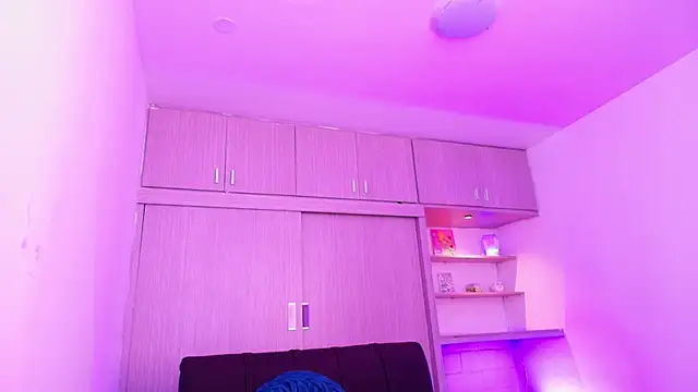 Shenoa1 online show from 03-13-25, 05:28