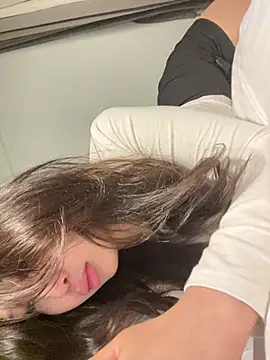 Snapshot of Mia_Meow_ chatting on 02-17-25, 02:48 Mia Meow online show from 02-17-25, 02:48