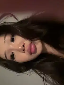 Snapshot of Mia_Meow_ chatting on 02-20-25, 02:35 Mia Meow online show from 02-20-25, 02:35