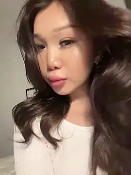 Snapshot of Mia_Meow_ chatting on 02-20-25, 05:40 Mia Meow online show from 02-20-25, 05:40