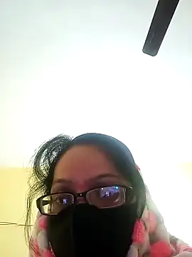 heenage online show from 12-14-24, 04:01