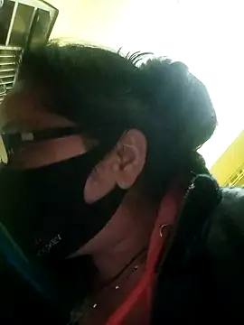 heenage online show from 12-22-24, 01:45