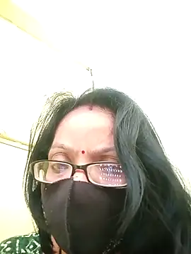 heenage online show from 02-21-25, 10:50