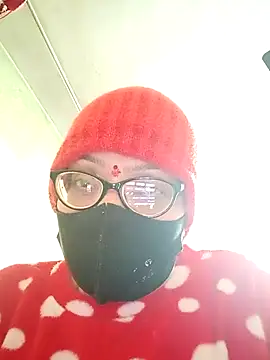 heenage online show from 12-21-25, 03:46