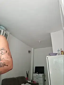 luuhcat09 online show from 11-14-25, 07:01