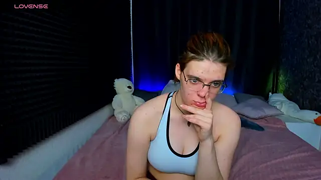 KIKI Krash online show from 01-20-25, 04:55