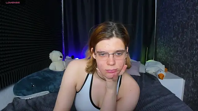 KIKI Krash online show from 02-04-25, 01:48