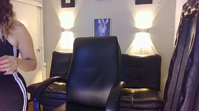 Snapshot of Jsneiidy_ATH chatting on 01-22-25, 03:20 Jsneiidy ATH online show from 01-22-25, 03:20