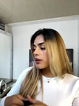 ZoeJohnsoon online show from 01-08-26, 03:25