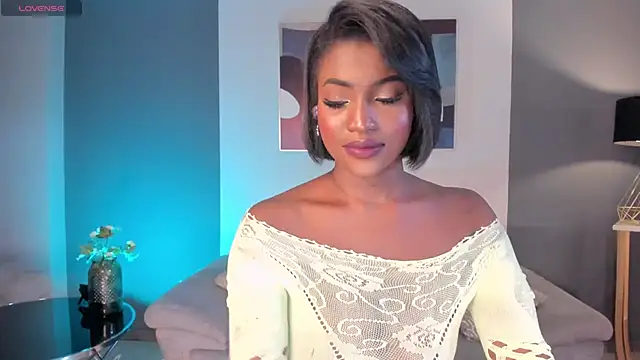 Snapshot of SavannahStorm chatting on 02-27-25, 03:59 SavannahStorm online show from 02-27-25, 03:59