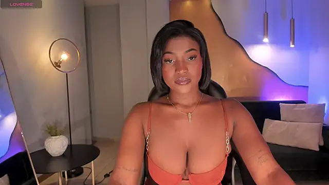 Snapshot of SavannahStorm chatting on 03-12-25, 02:56 SavannahStorm online show from 03-12-25, 02:56