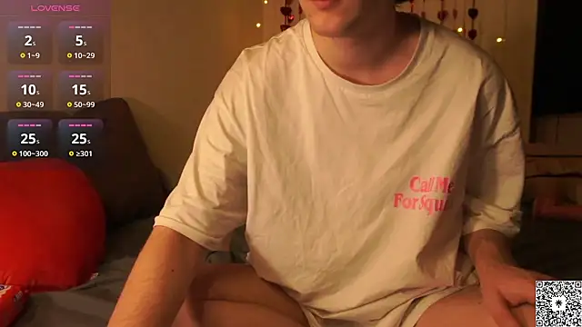 curlyboyy  online show from 02-14-25, 04:47