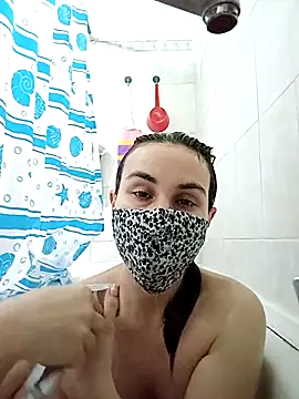 Snapshot of MikaKors chatting on 12-19-24, 07:18 MikaKors online show from 12-19-24, 07:18