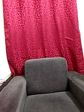 Cute Kritika online show from 04-19-26, 03:50